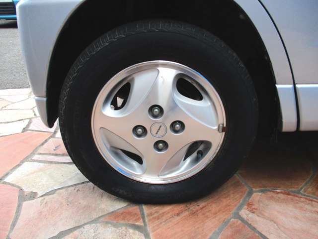 Nissan CLIPPER RIO 2008-06 22130-10