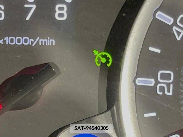 Toyota VOXY 2017-03 321505-4