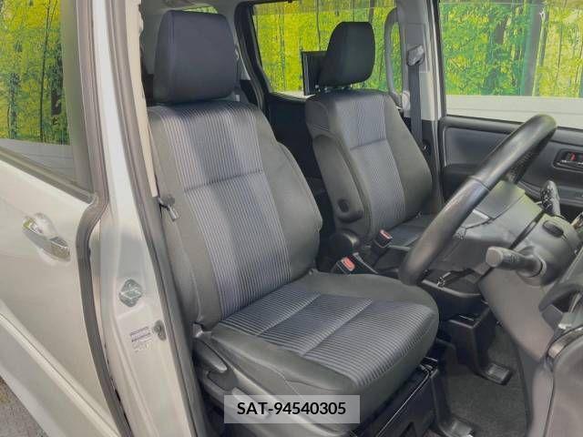 Toyota VOXY 2017-03 321505-7