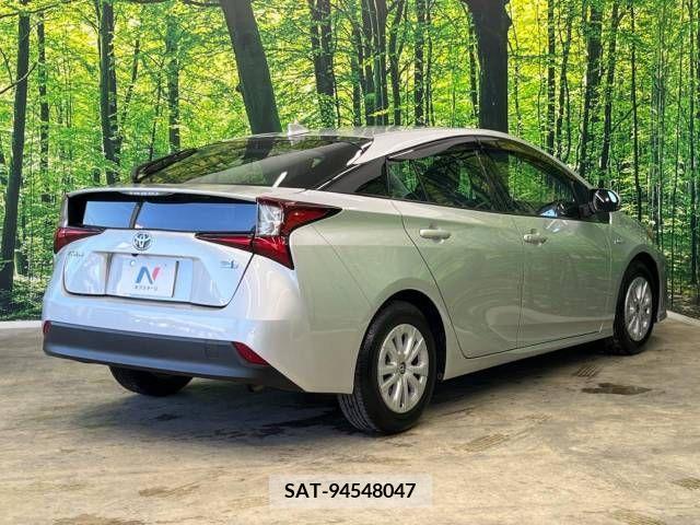 Toyota PRIUS 2020-01 331254-15