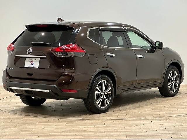 Nissan X-TRAIL 2018-01 14466-16