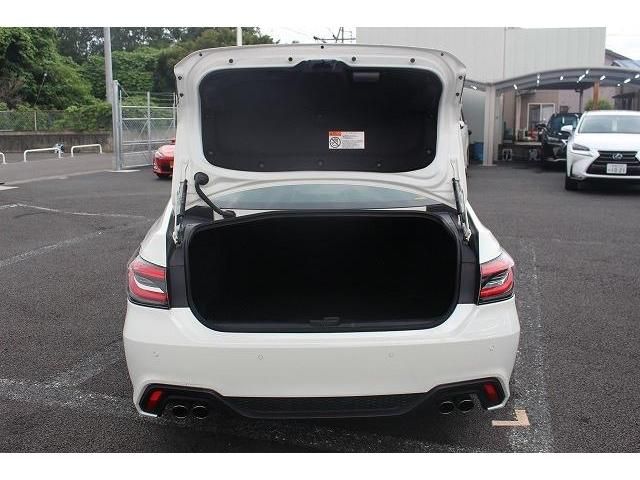 Toyota CROWN SEDAN 2019-05 5869-17