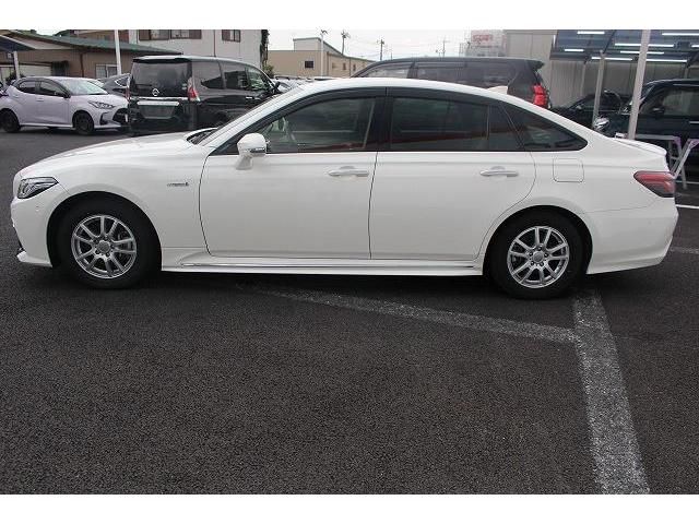 Toyota CROWN SEDAN 2019-05 5869-9