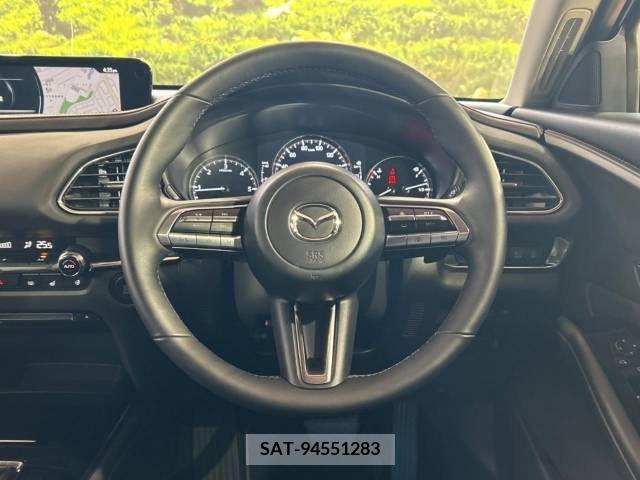 Mazda CX-30 2023-01 242031-11