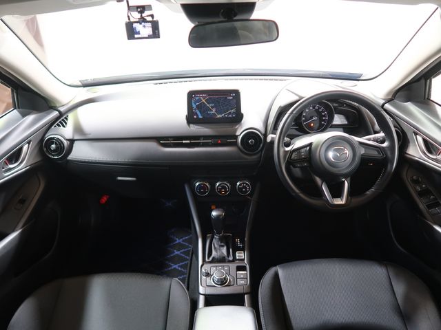 Mazda CX-3 2021-03 185211-1