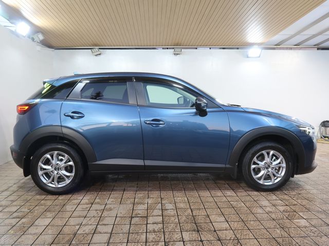 Mazda CX-3 2021-03 185211-11