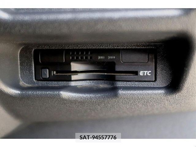 Toyota HIACE WAGON 2014-01 348979-17