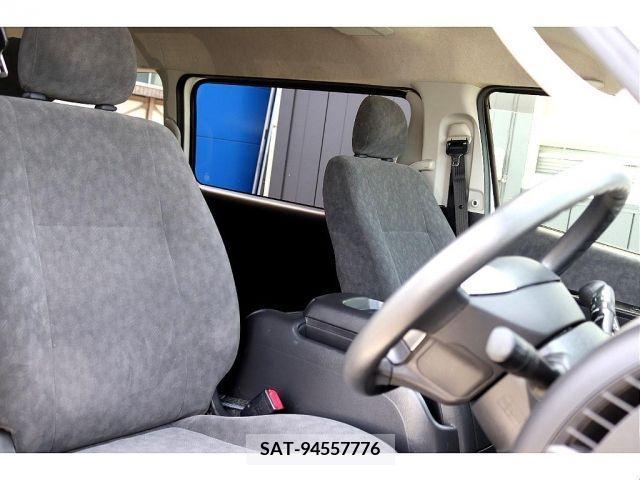 Toyota HIACE WAGON 2014-01 348979-13