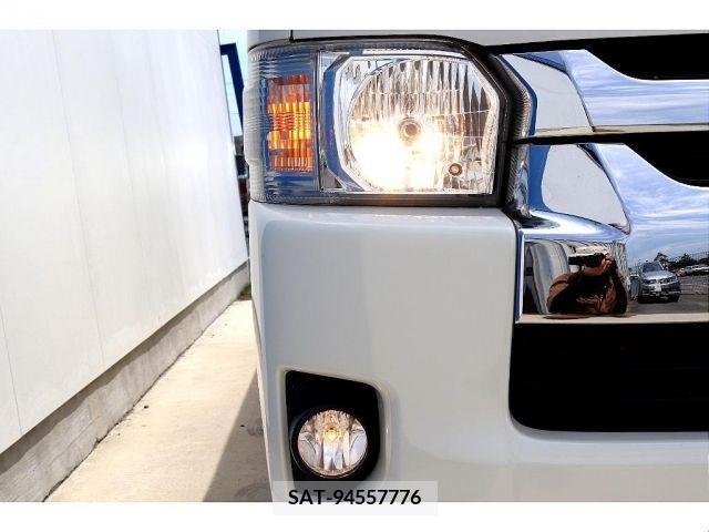 Toyota HIACE WAGON 2014-01 348979-8