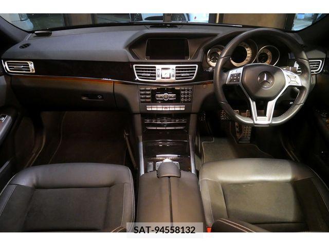 Mercedes Benz E-CLASS 2014-02 236668-15