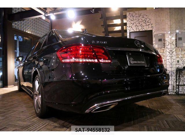 Mercedes Benz E-CLASS 2014-02 236668-8