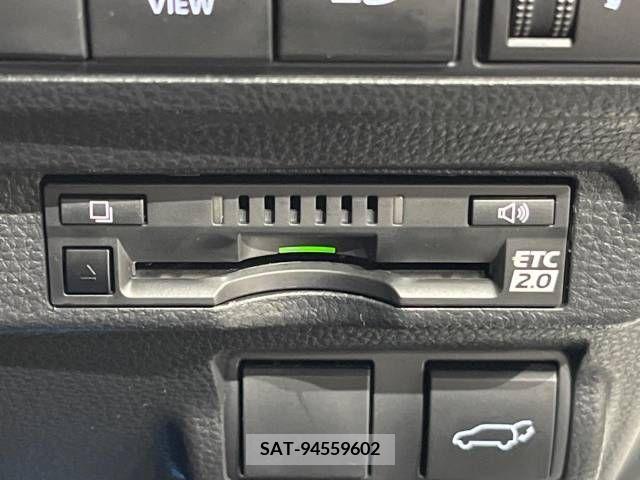 Toyota COROLLA CROSS 2022-02 383094-7
