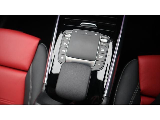 Mercedes Benz GLA-CLASS 2020-07 11446-12