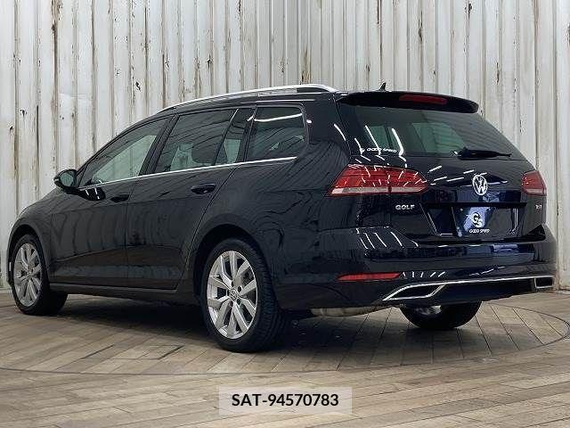 VolksWagen GOLF VARIANT 2017-06 224268-16