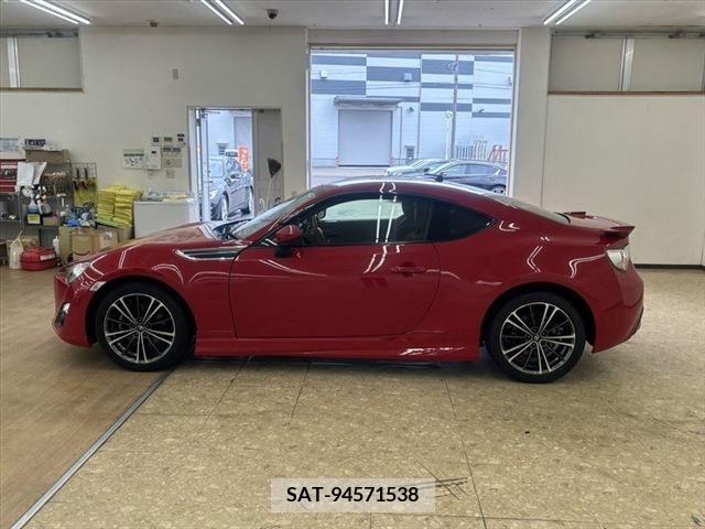 Toyota 86 2014-02 382471-7