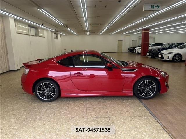 Toyota 86 2014-02 382471-3