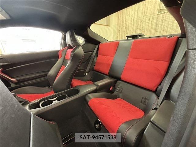 Toyota 86 2014-02 382471-23