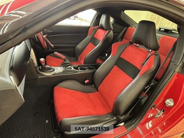Toyota 86 2014-02 382471-22