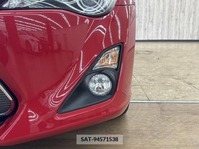 Toyota 86 2014-02 382471-11
