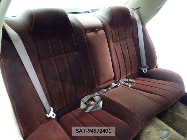 Nissan LAUREL 1990-06 237108-9