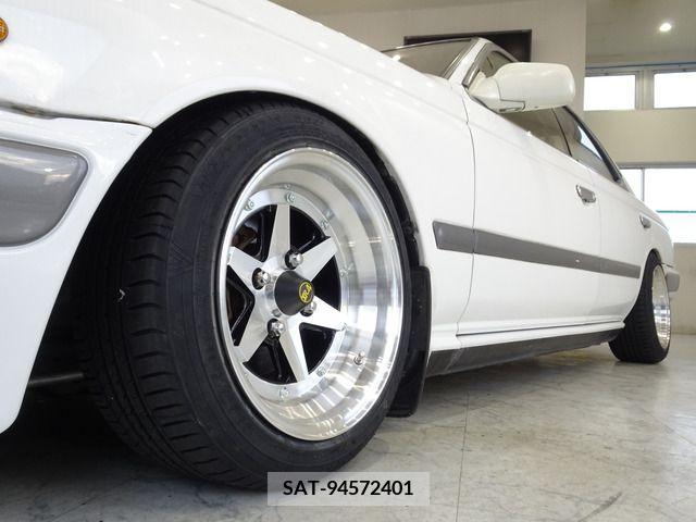 Nissan LAUREL 1990-06 237108-19
