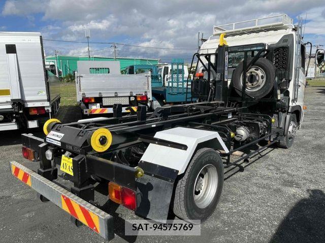 Hino RANGER 2011-02 201360-2