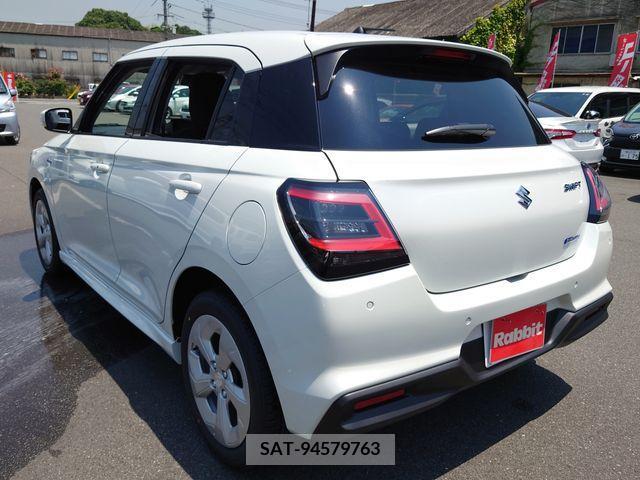 Suzuki SWIFT 2024-08 368992-8