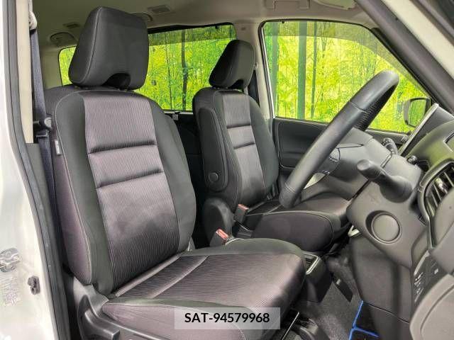 Nissan SERENA 2018-10 224935-7