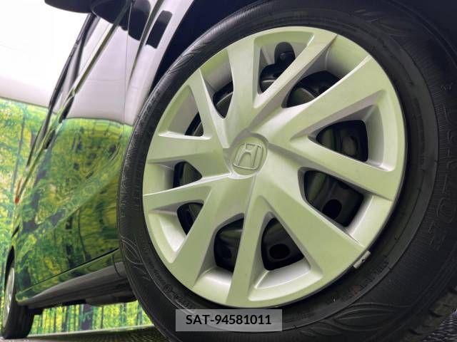 Honda N BOX 2022-06 307422-13