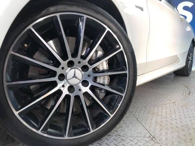 Amg C-CLASS 2017-09 182970-14