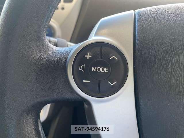 Toyota PRIUS ALPHA 2014-03 328592-12