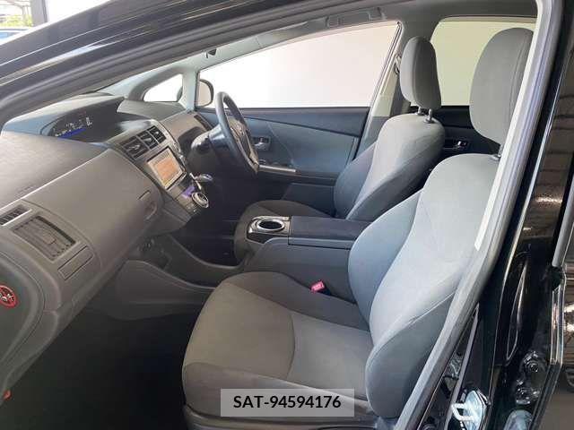 Toyota PRIUS ALPHA 2014-03 328592-7