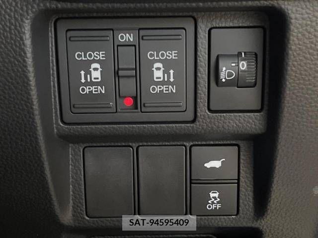 Honda STEP WGN 2022-07 324721-6