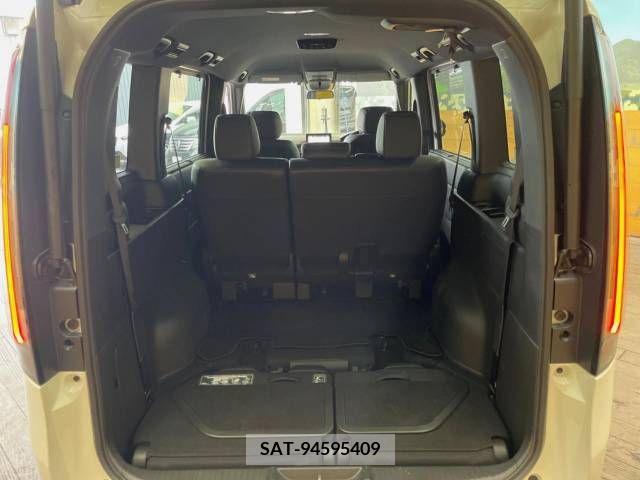 Honda STEP WGN 2022-07 324721-12