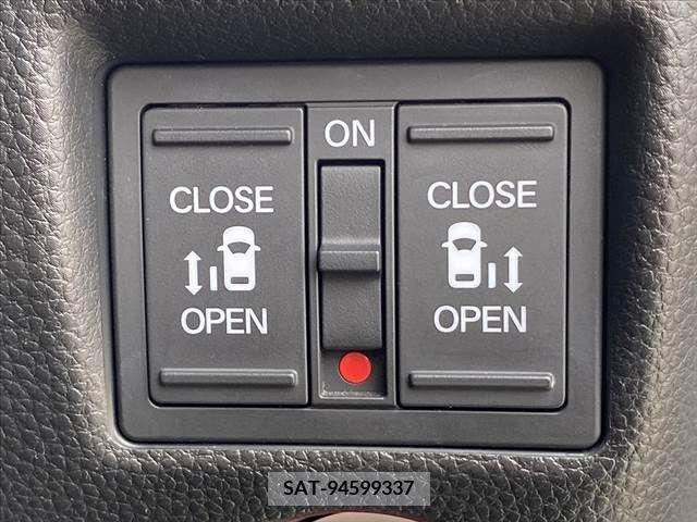 Honda N BOX CUSTOM 2018-11 351338-6