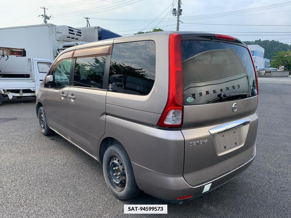 Nissan SERENA 2018-12 334613-2