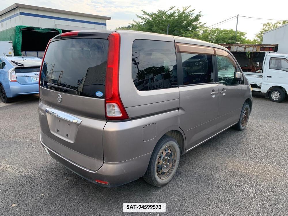 Nissan SERENA 2018-12 334613-4
