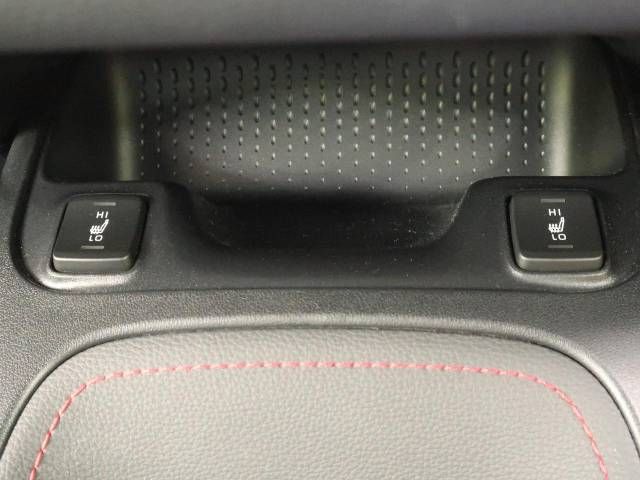 Toyota COROLLA SPORT 2021-07 14461-6