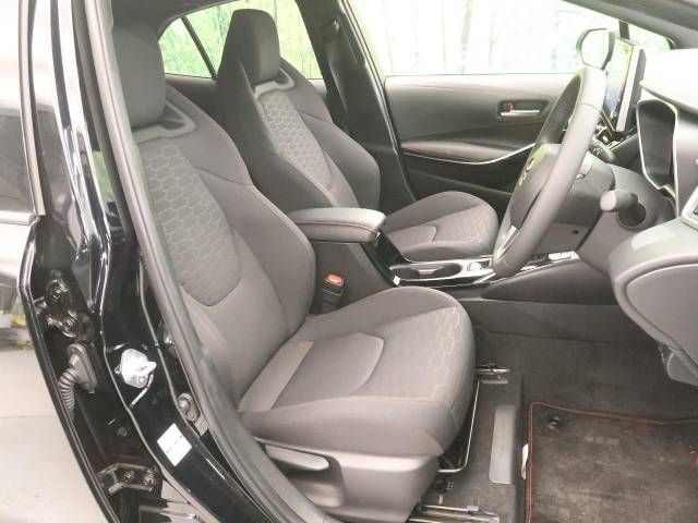 Toyota COROLLA SPORT 2021-07 14461-8