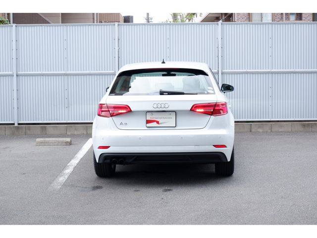 Audi A3 2020-09 11989-3