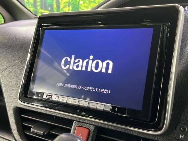 Toyota VOXY 2019-03 180570-2