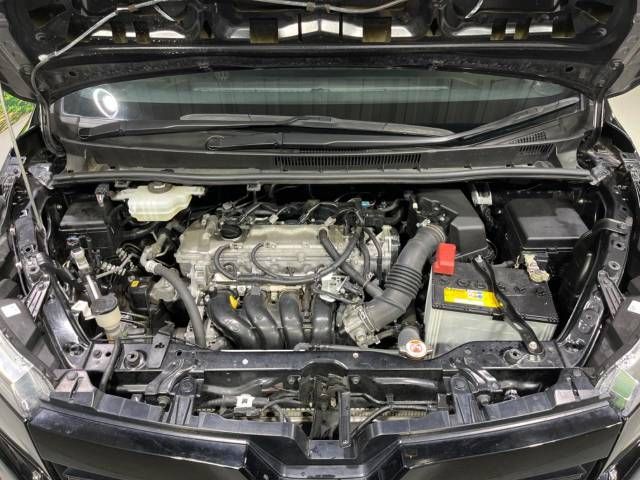 Toyota VOXY 2019-03 180570-18
