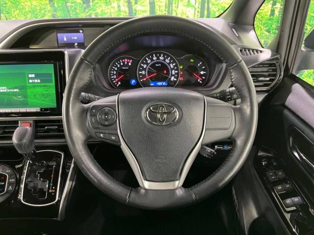 Toyota VOXY 2019-03 180570-11