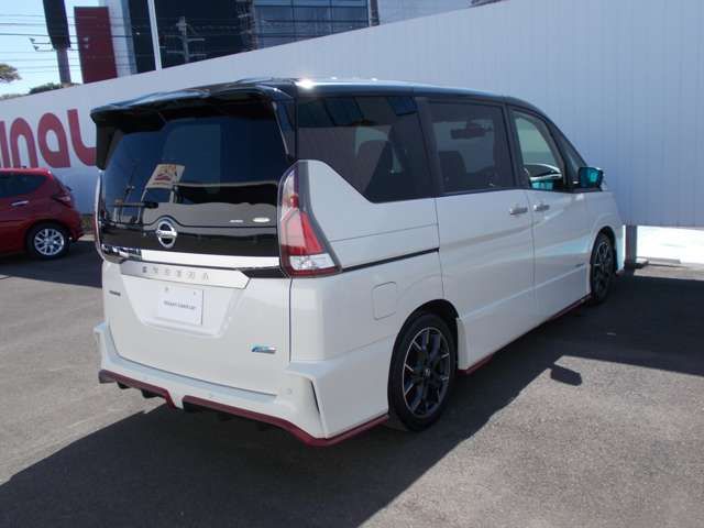 Nissan SERENA 2018-07 3605-2