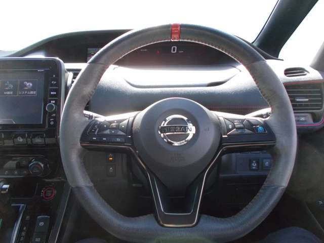 Nissan SERENA 2018-07 3605-9