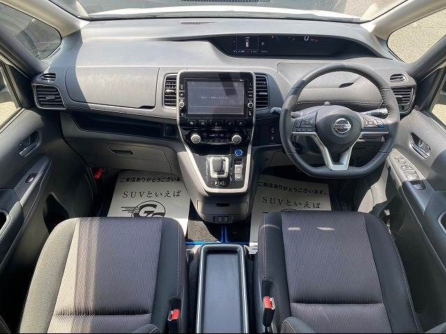 Nissan SERENA 2018-05 19987-1