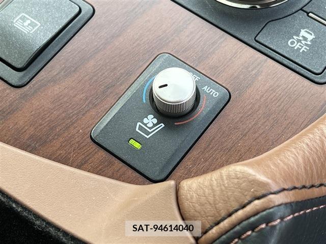 Lexus LS 2013-04 201768-17