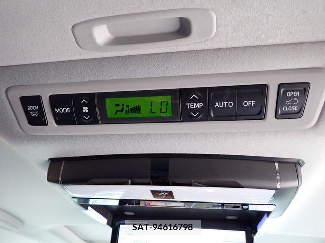 Toyota VELLFIRE 2014-02 379830-28