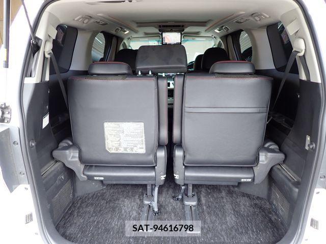 Toyota VELLFIRE 2014-02 379830-23