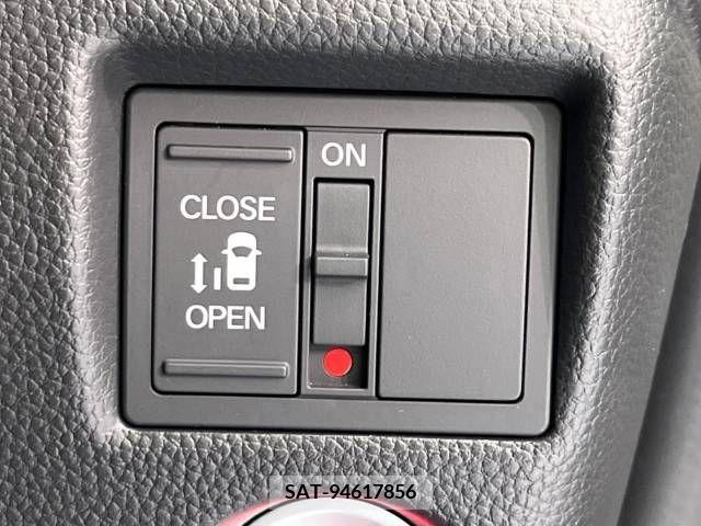 Honda N BOX CUSTOM 2022-07 279145-6